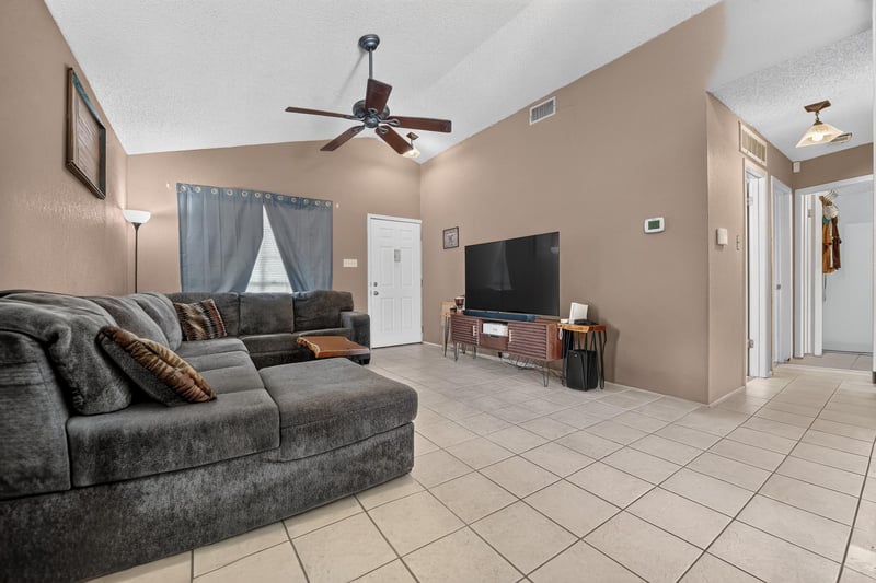 1015 E Yager LN #196, Austin, TX 78753
