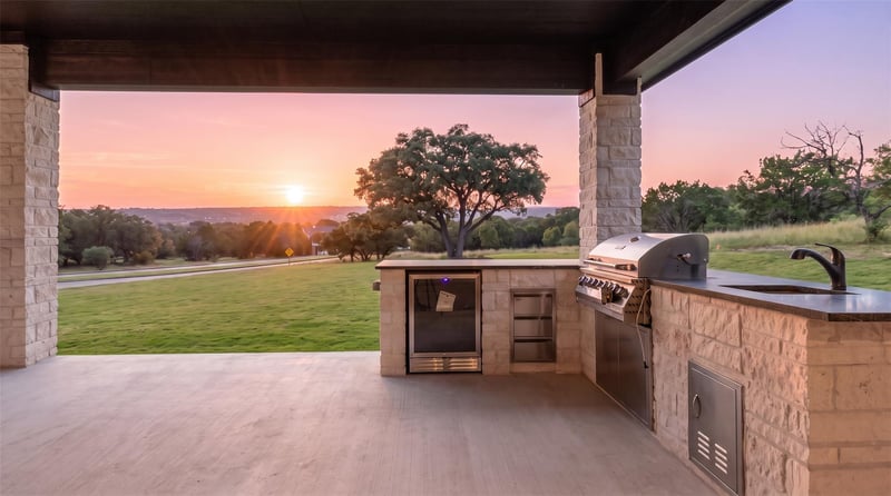 101 Broken Hills, Horseshoe Bay, TX 78657