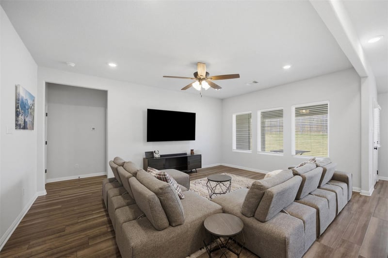 17701 Zinfandel DR, Pflugerville, TX 78660