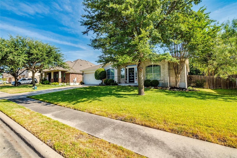 812 Dover Castle LN, Pflugerville, TX 78660