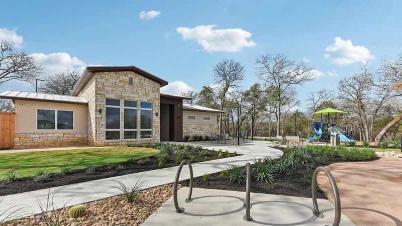 356 Villa Bisono ST, Bastrop, TX 78602