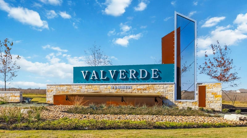 356 Villa Bisono ST, Bastrop, TX 78602