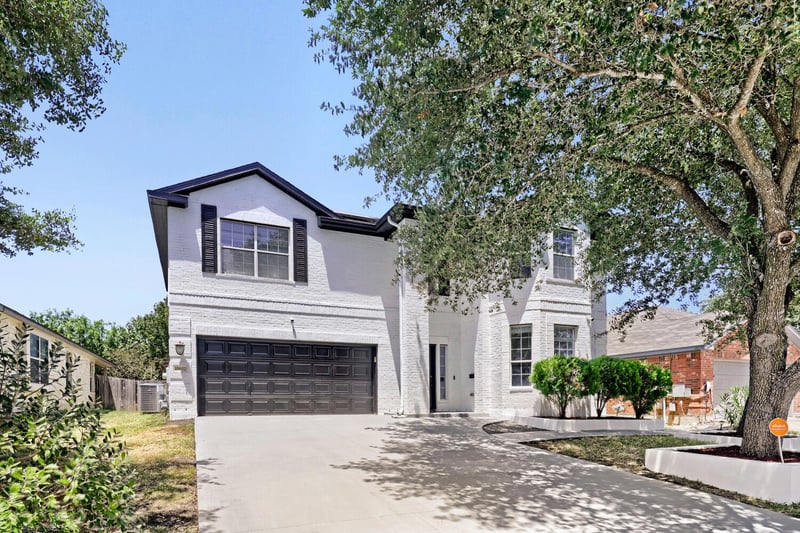 18652 E Dry Pond DR, Pflugerville, TX 78660