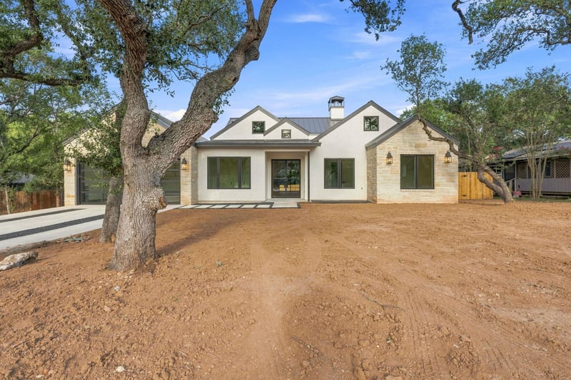 15 Champion CIR, Wimberley, TX 78676