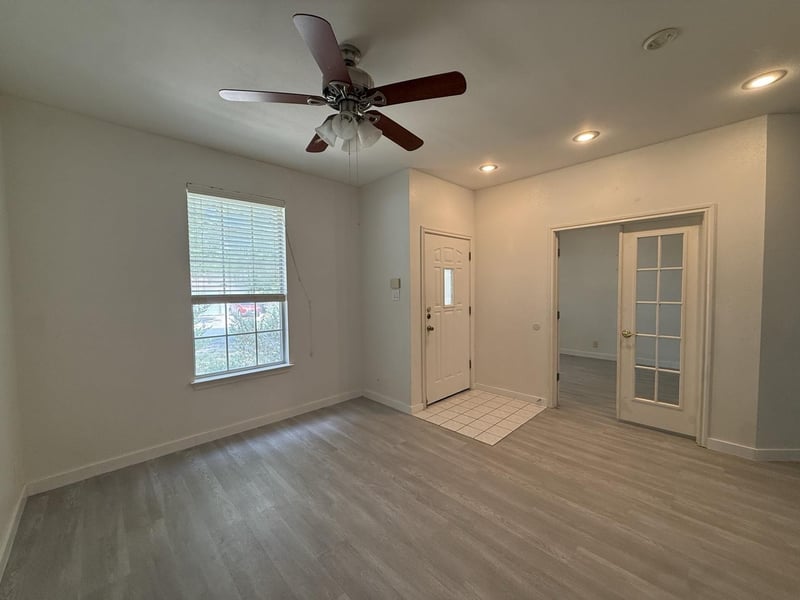8505 Chat LN, Round Rock, TX 78681