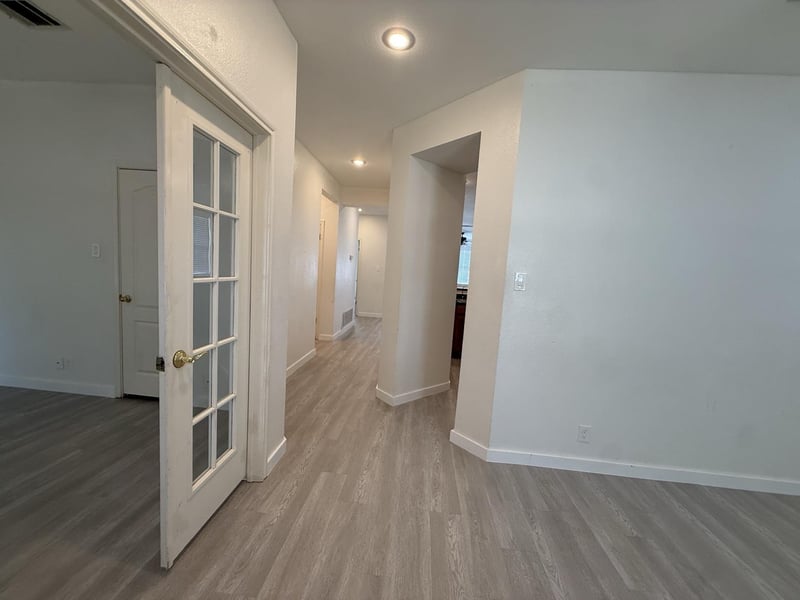 8505 Chat LN, Round Rock, TX 78681