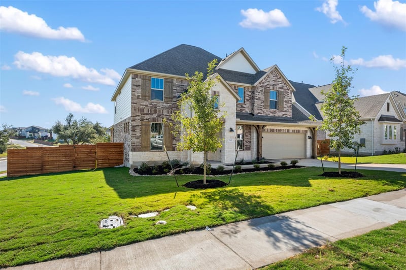 208 Possumhaw LN, San Marcos, TX 78666