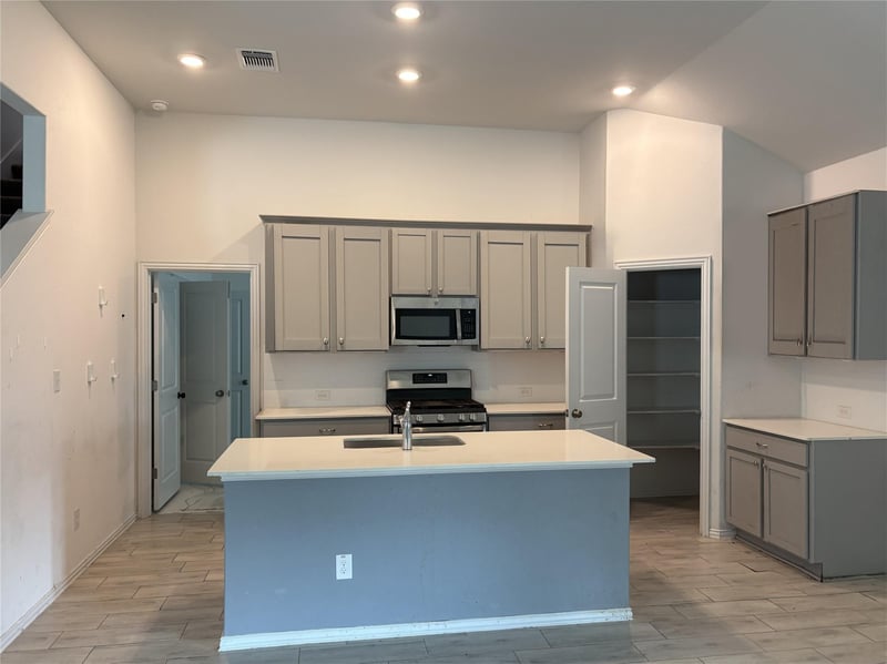 108 Evening Star LN, Georgetown, TX 78628