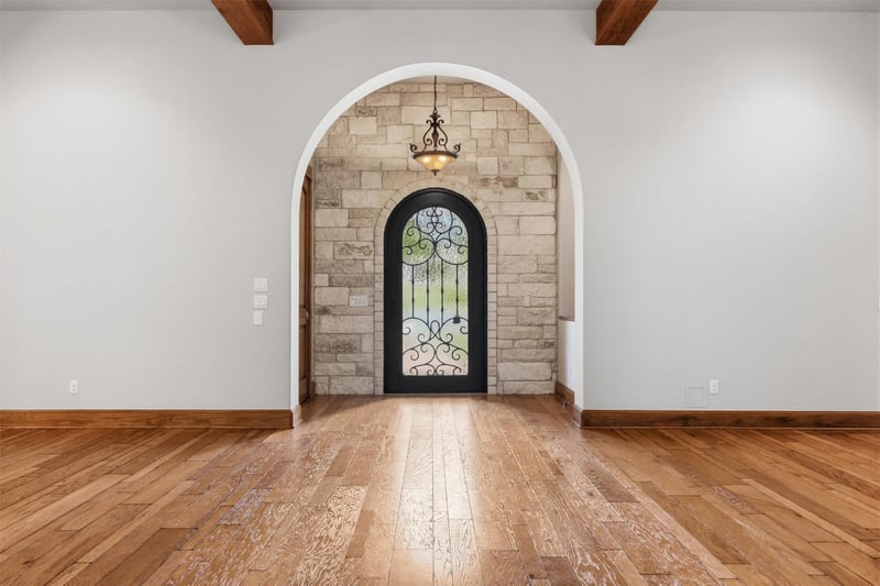 203 Pristine LN, Georgetown, TX 78633