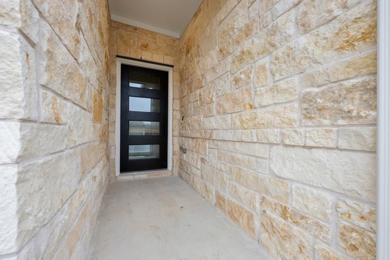 9820 Serene Bliss LN, Buda, TX 78610