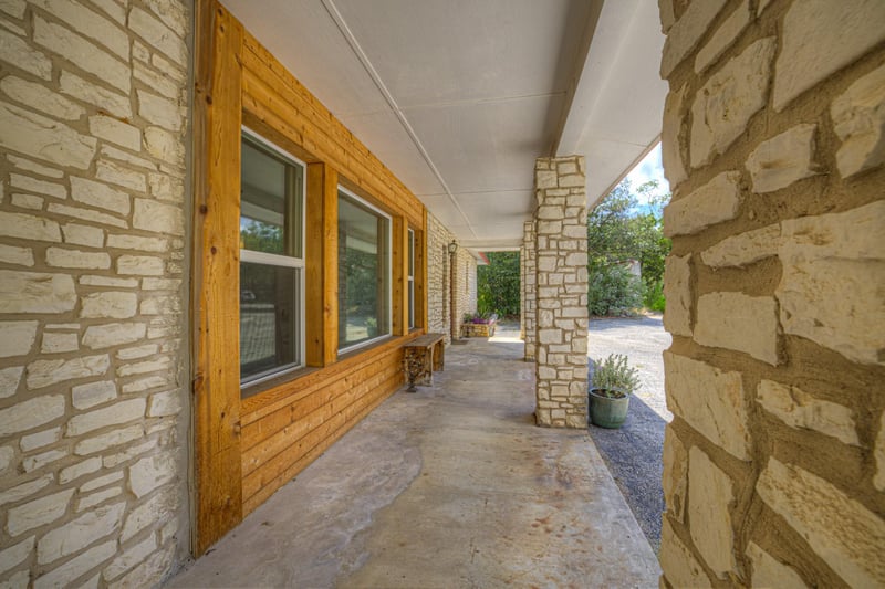 447 Madrona DR, New Braunfels, TX 78132