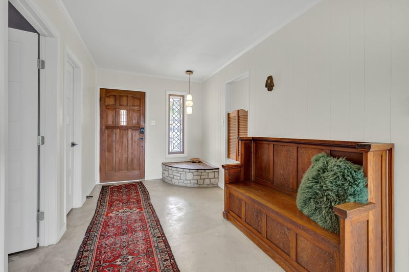 447 Madrona DR, New Braunfels, TX 78132