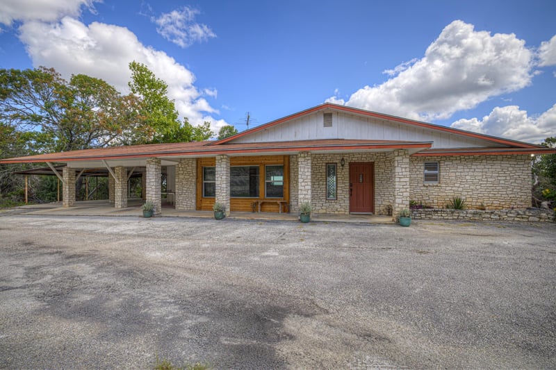 447 Madrona DR, New Braunfels, TX 78132