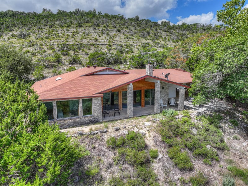 447 Madrona DR, New Braunfels, TX 78132