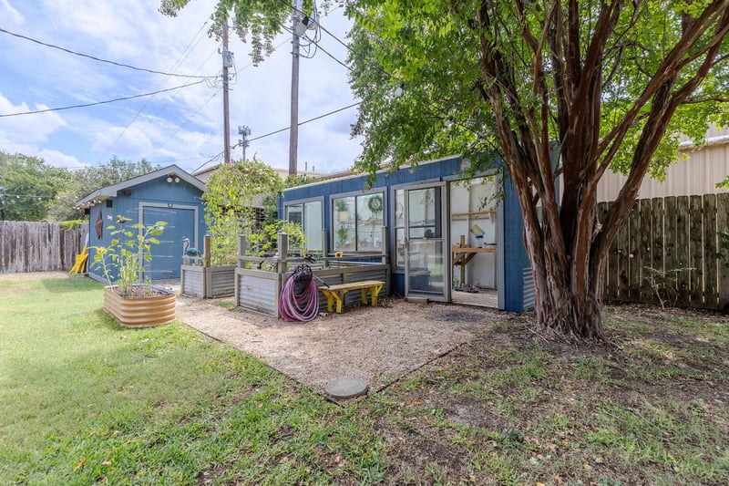 8509 Slant Oak DR, Austin, TX 78729