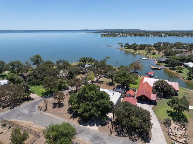 606 Cedar DR, Buchanan Dam, TX 78609