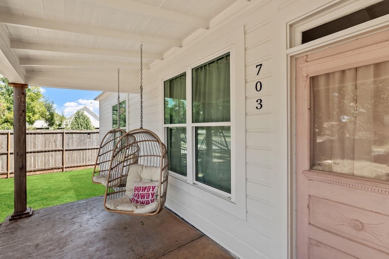 703 E Highway ST, Fredericksburg, TX 78624