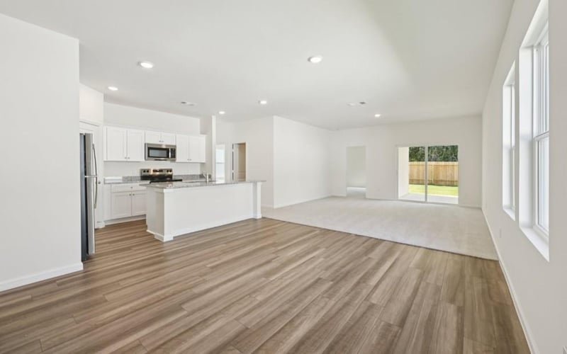 328 Sieders ST, Taylor, TX 76574