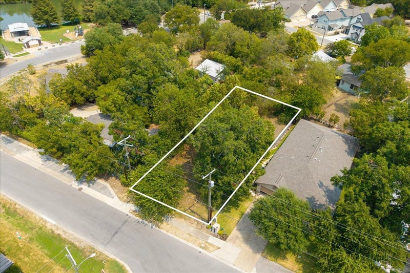 513 N Lewis ST, Round Rock, TX 78664