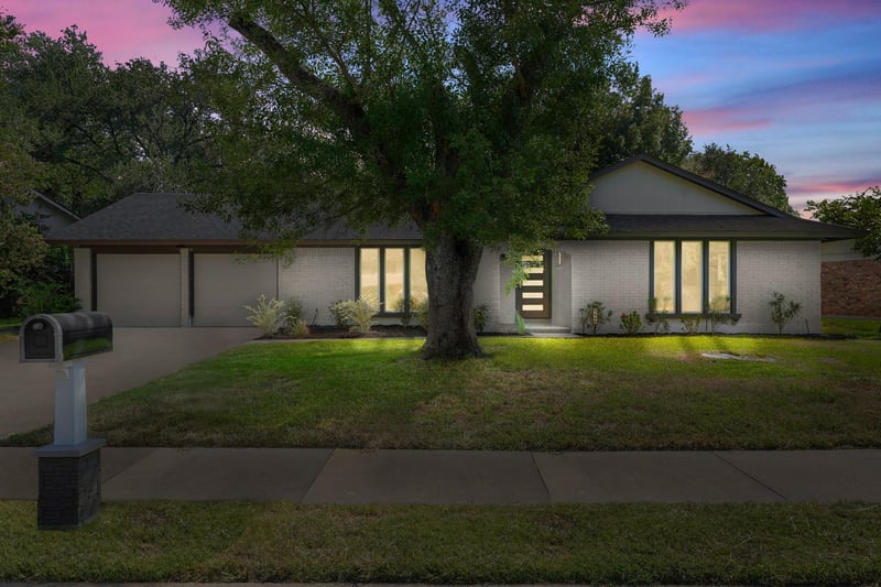 1400 S Meadows DR, Austin, TX 78758