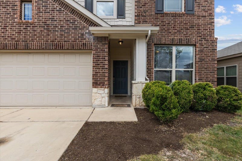 249 Shale CIR, Buda, TX 78610