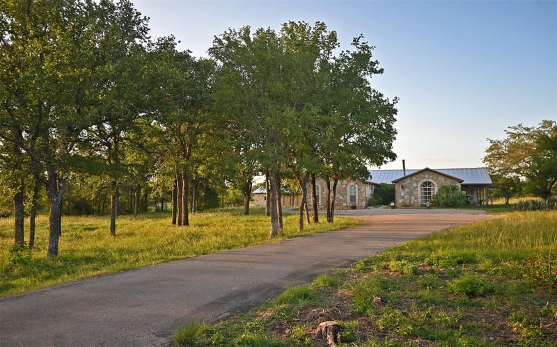 101 Stadium View DR, Marble Falls, TX 78654