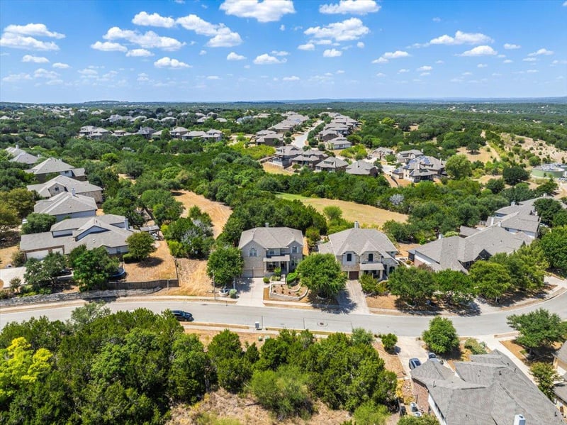 22113 Rose Grass LN, Spicewood, TX 78669