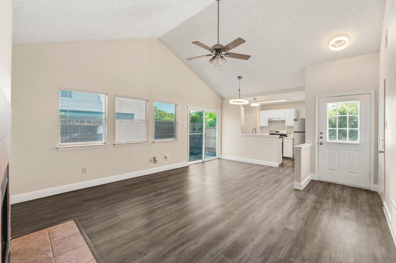 2000 Andover DR, Round Rock, TX 78664