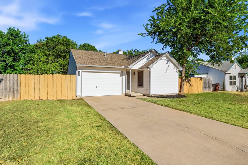 2000 Andover DR, Round Rock, TX 78664