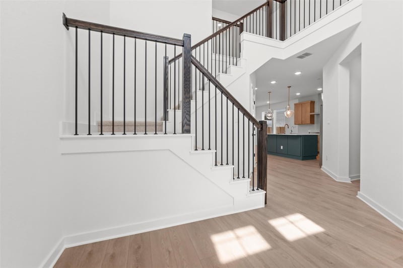 1129 N Roger Hanks PKWY, Dripping Springs, TX 78620