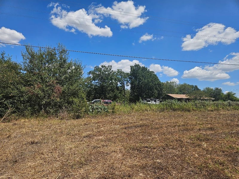 358 S Highway 95 S, Elgin, TX 78621