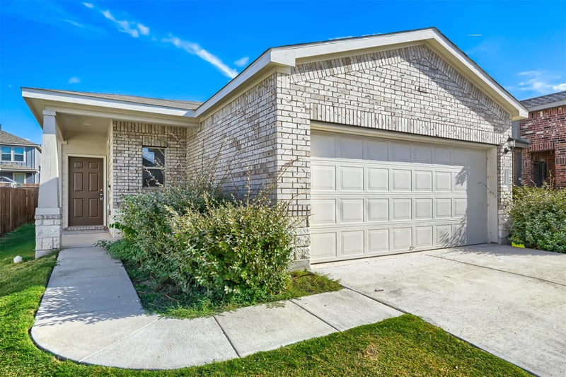 324 Harper LN, Georgetown, TX 78626