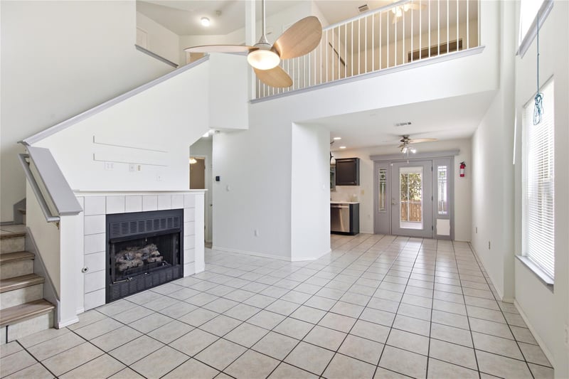 9125 Vigen CIR, Austin, TX 78748