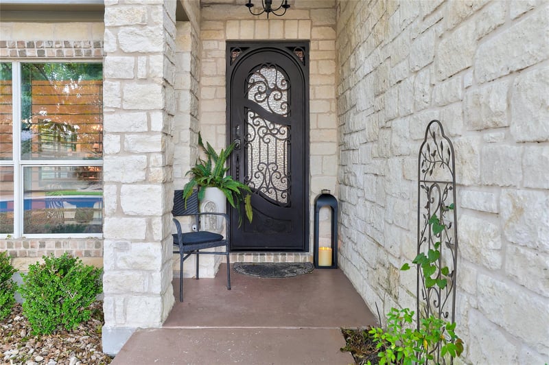 111 Brazos DR, Georgetown, TX 78628
