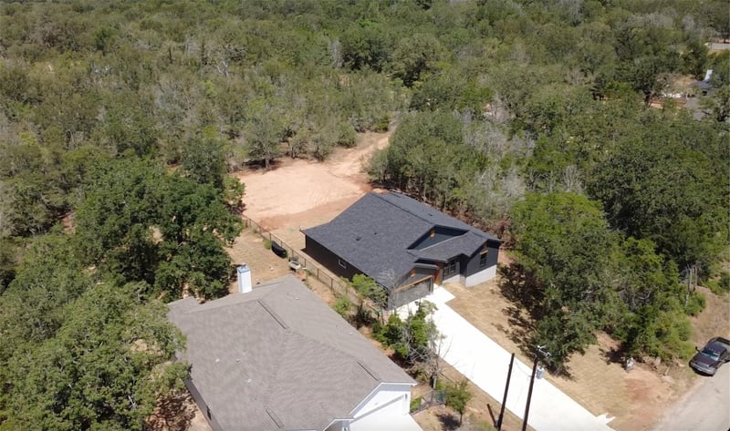 140 Heleakala DR, Bastrop, TX 78602