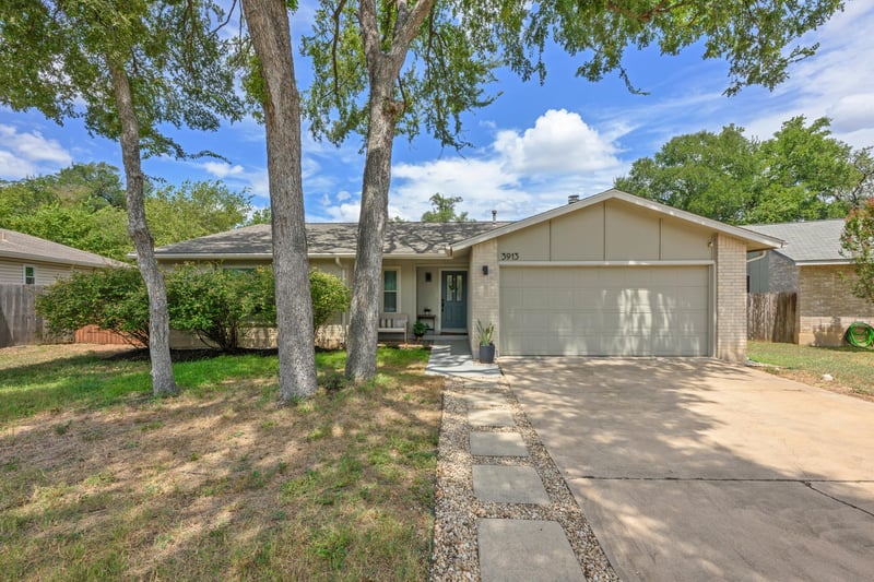 3913 Leafield DR, Austin, TX 78749