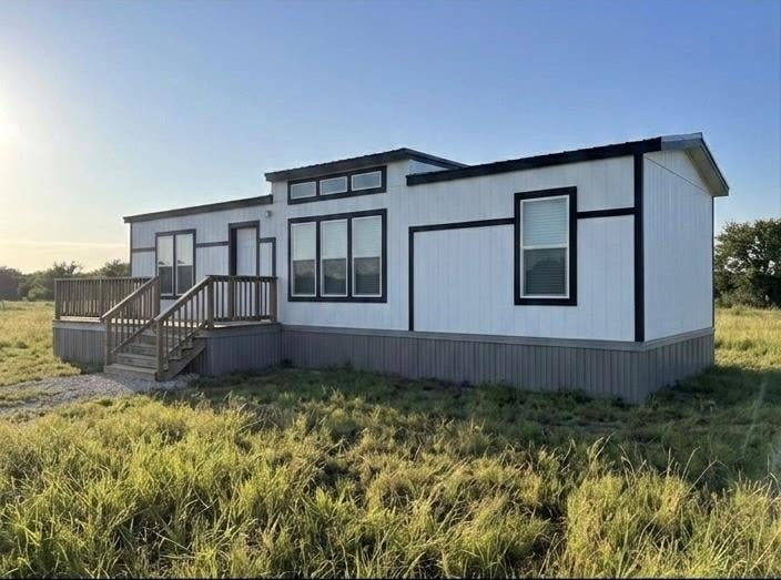 437 Cr 423, Taylor, TX 76574