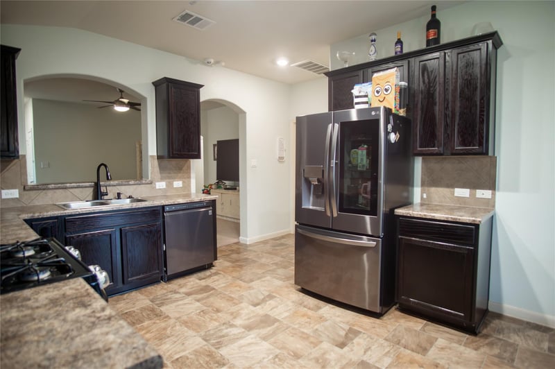 6912 Plains Crest DR, Del Valle, TX 78617