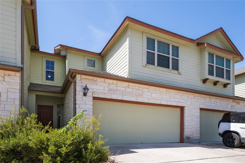 2410 Great Oaks DR #402, Round Rock, TX 78681