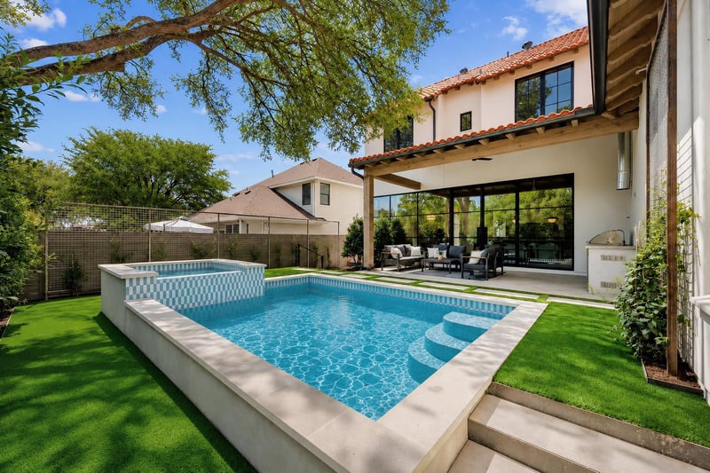 2114 W 11th ST, Austin, TX 78703