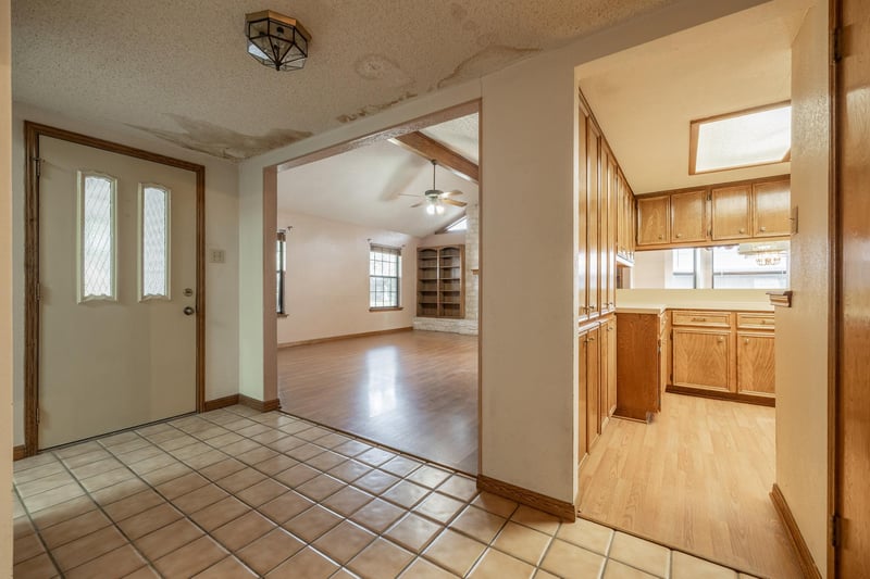 2103 Lancaster Gate CV, Round Rock, TX 78664