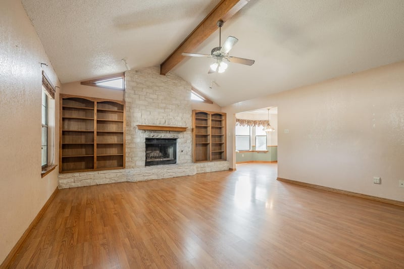 2103 Lancaster Gate CV, Round Rock, TX 78664