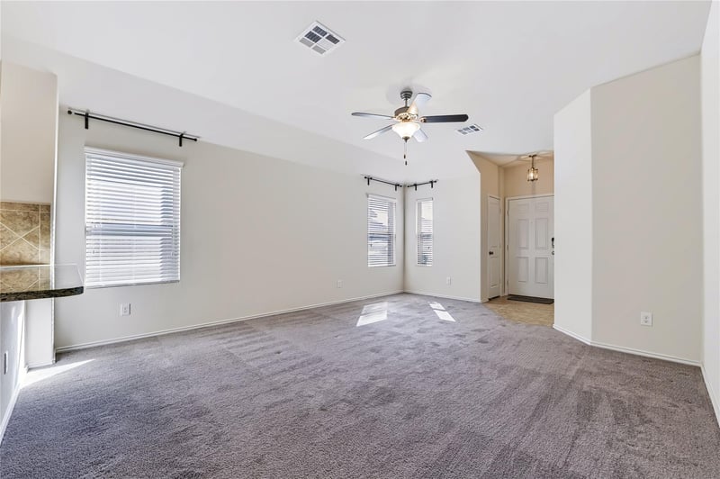 328 Circle Way, Jarrell, TX 76537