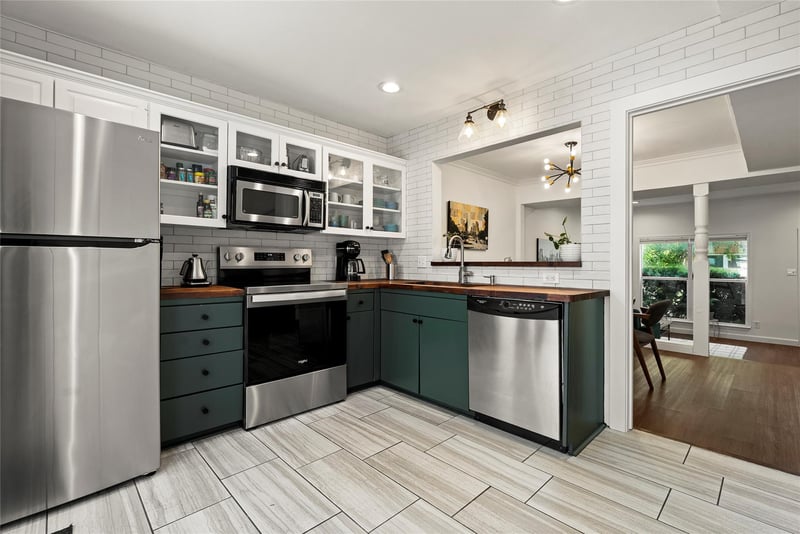 835 E Oltorf ST, Austin, TX 78704