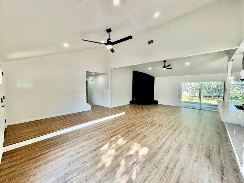 9506 Stonebridge DR, Austin, TX 78758