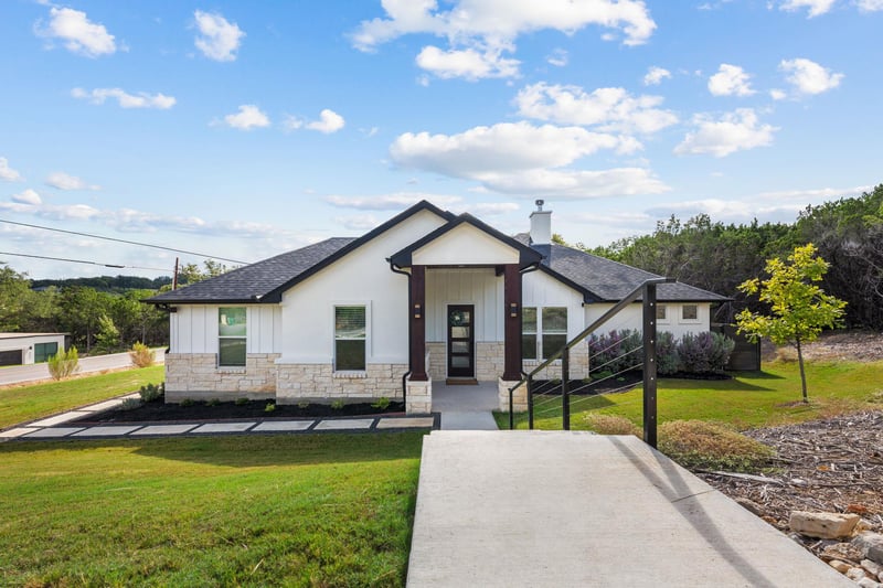 20901 Oak Dale DR, Lago Vista, TX 78645