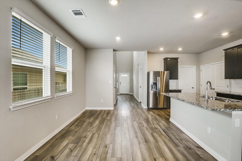 212 Prairie Song LN, Liberty Hill, TX 78642