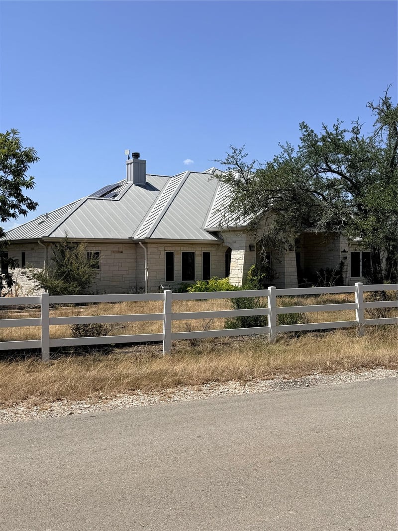 300 Medlin Creek Loop, Dripping Springs, TX 78620