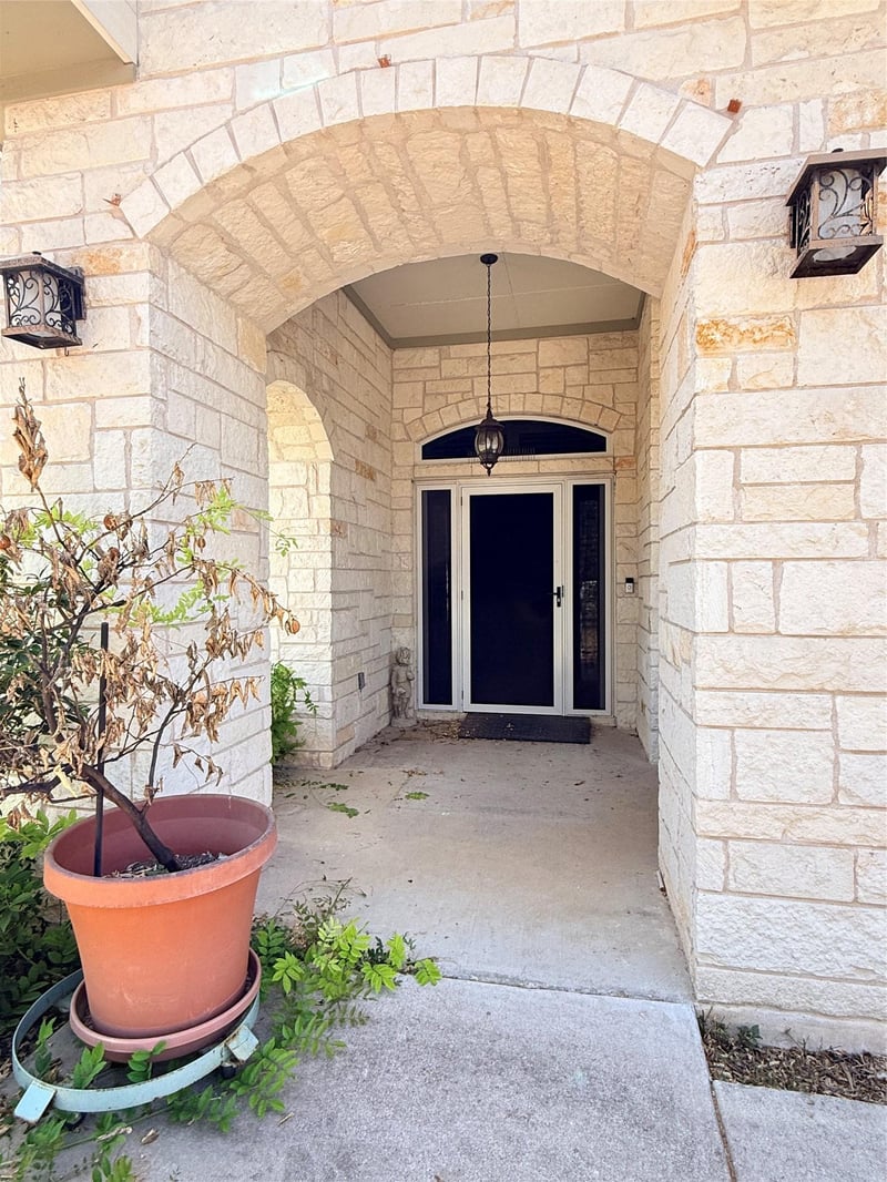 300 Medlin Creek Loop, Dripping Springs, TX 78620