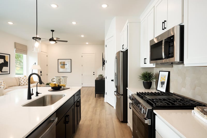 8102 Bird Song CIR, Austin, TX 78745